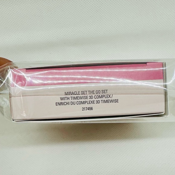 Travel Size Timewise Facial Skin Cleansing System Set - Picture 7 of 7